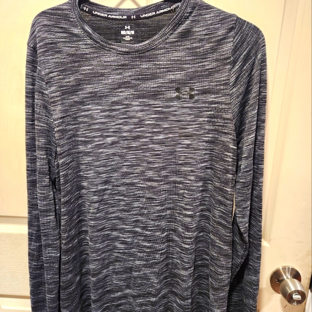 Under Armour Men's Black Long Sleeve Shirt
